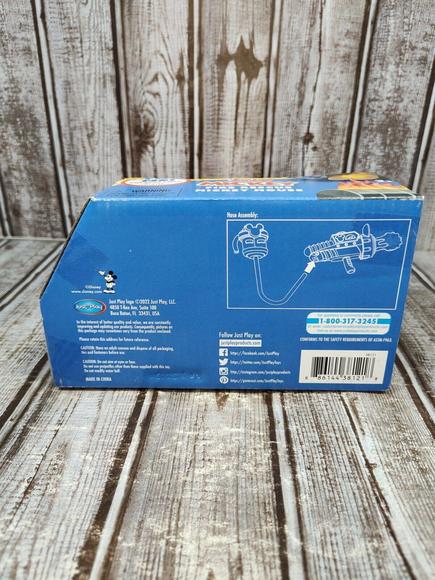 Disney Junior Mickey Fire Rescue Action Mickey Mouse Fire Fighter New In Box - Picture 6 of 6